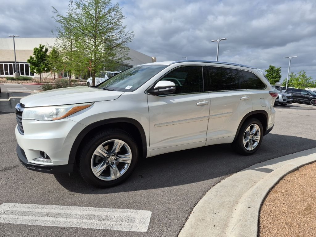 Used Car 2014 Toyota Highlander  Limited For Sale Under $20,000 In Austin, Texas