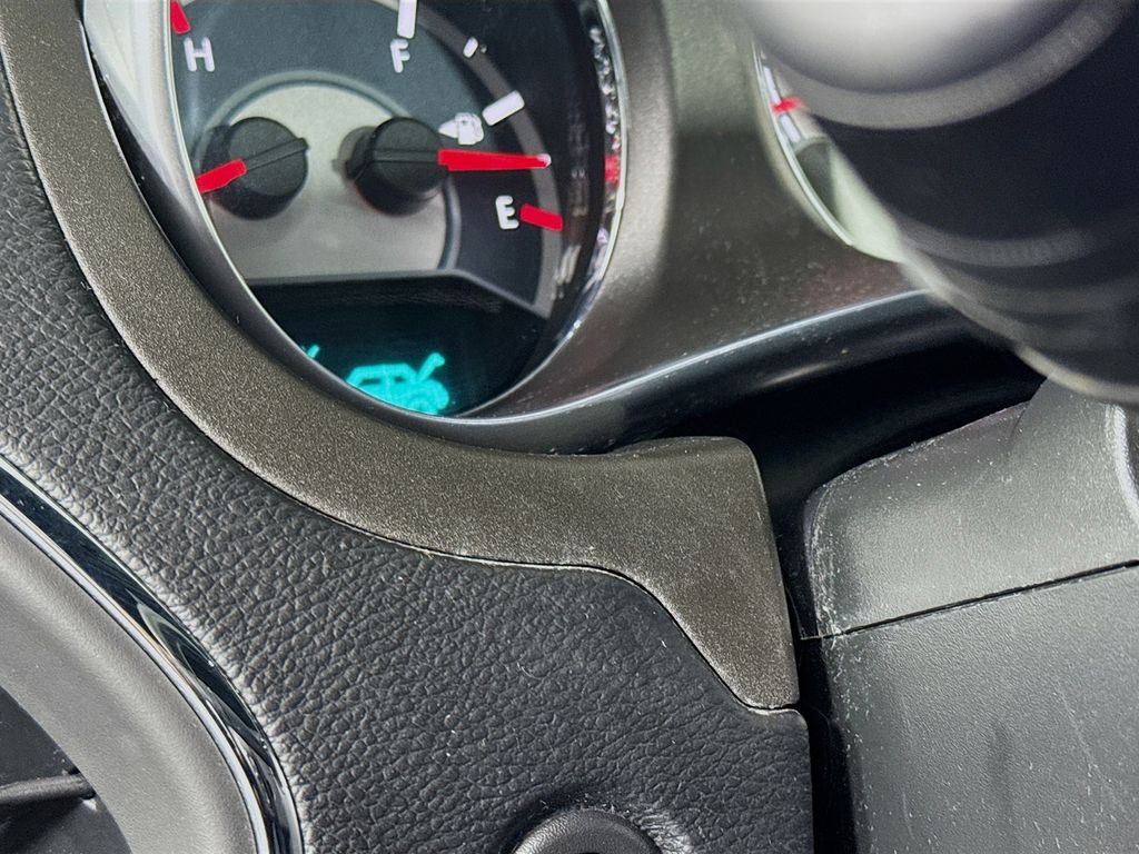 Used Car 2013 Chrysler 200  Limited For Sale Under $10,000 In Austin, Texas