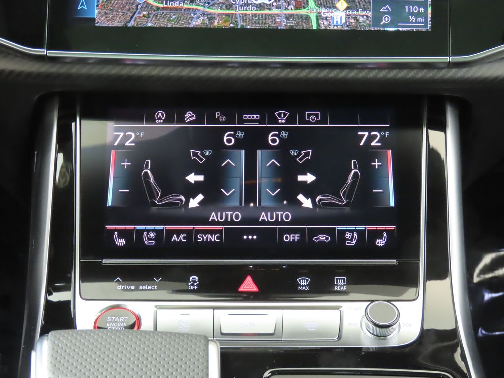 Thumbnail: 2025 Audi RS Q8 - 19