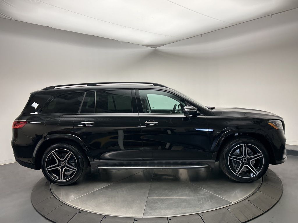 Thumbnail: 2026 Mercedes-Benz GLS - 8