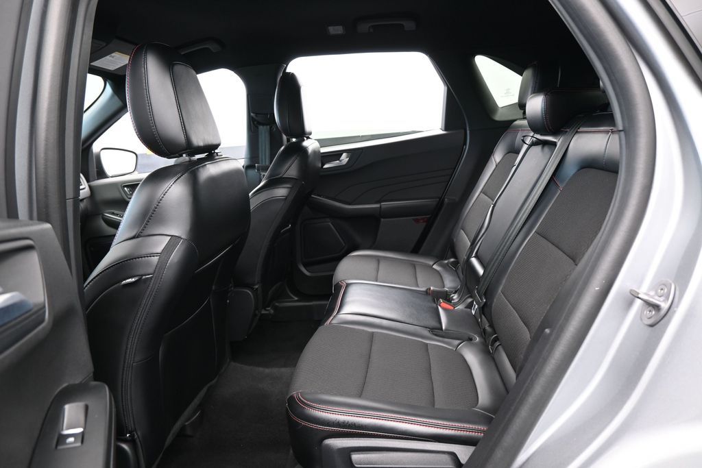 Used 2024 Silver Metallic Ford ST-Line image 29