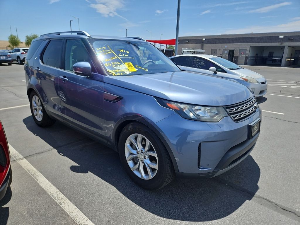 Used 2018 Blue Land Rover SE image 4