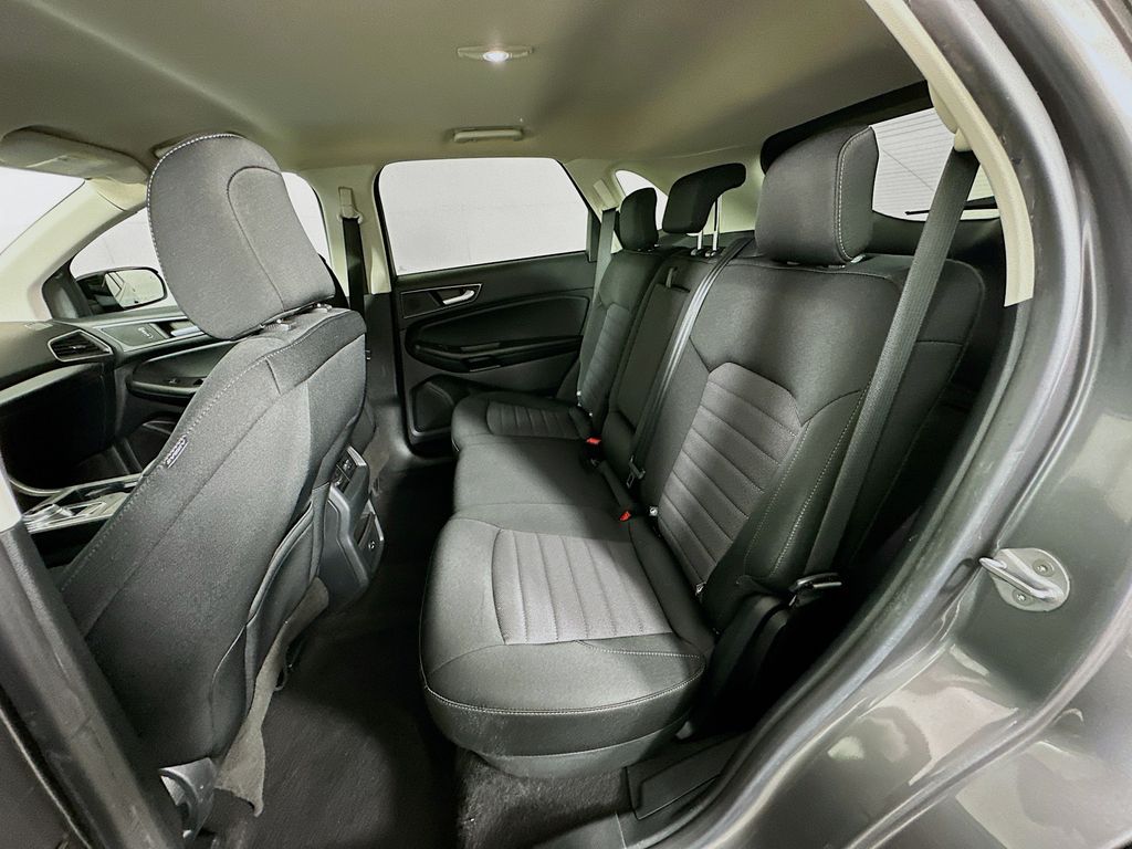 Thumbnail: 2022 Ford Edge - 23