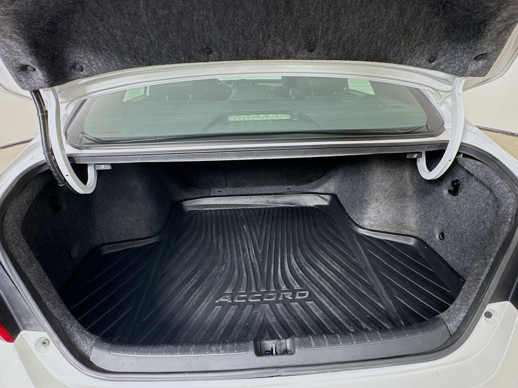 Used Car 2019 Honda Accord  Sport 2.0t For Sale Under $25,000 In Austin, Texas