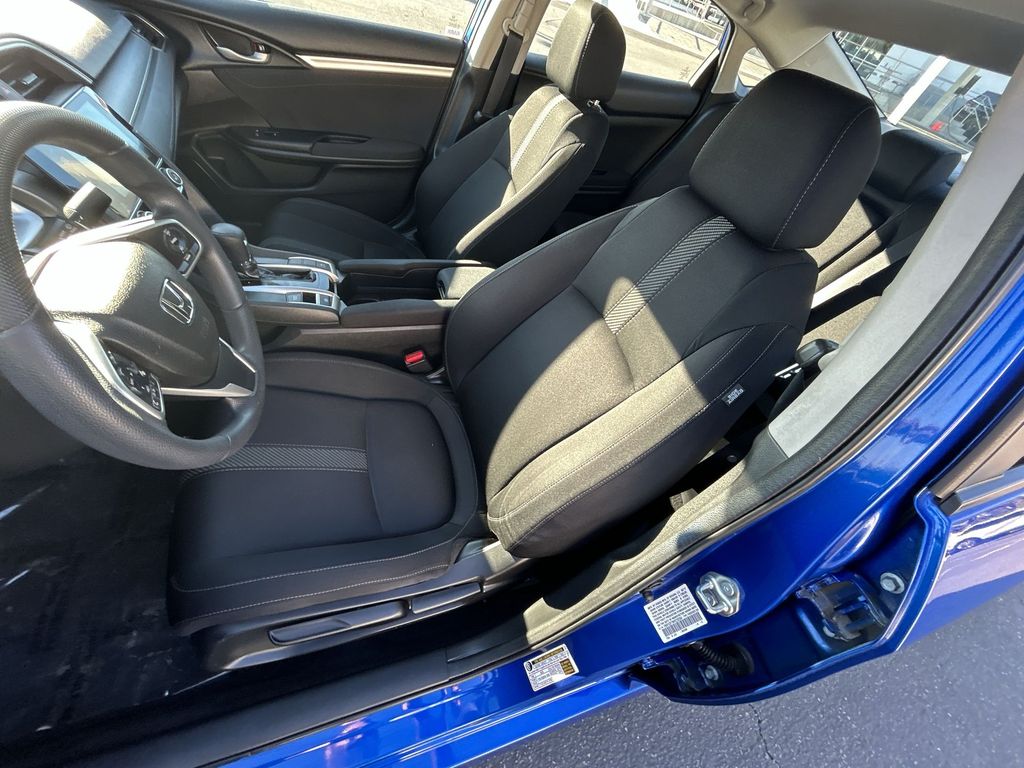 Thumbnail: 2017 Honda Civic - 11