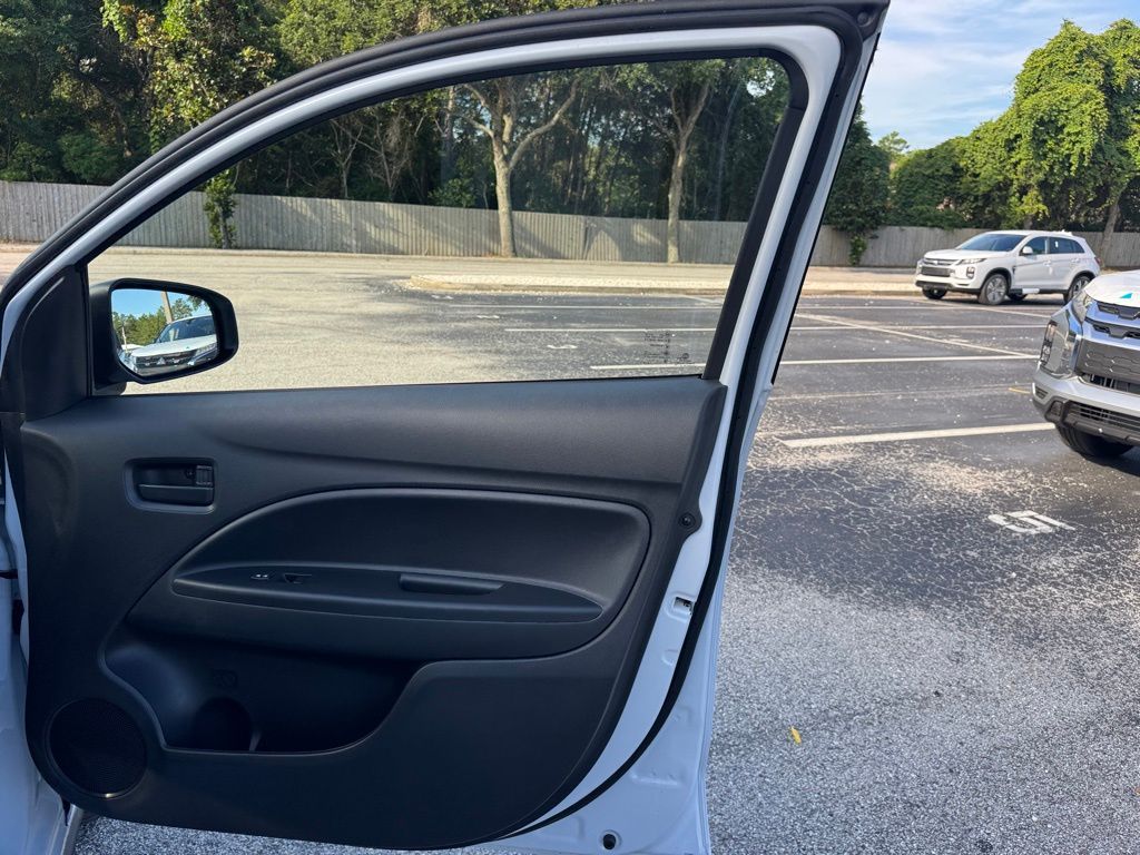 2024 Mitsubishi Mirage LE photo 25