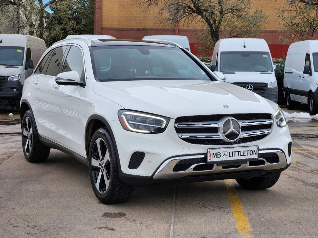 2021 Mercedes-Benz GLC GLC 300 3