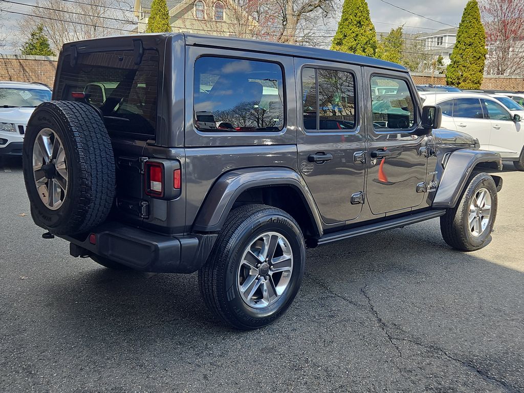 2021 Jeep Wrangler Unlimited Sahara photo