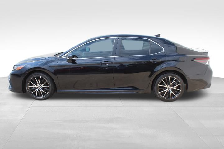 Used Car 2022 Toyota Camry  For Sale In Georgetown, Texas