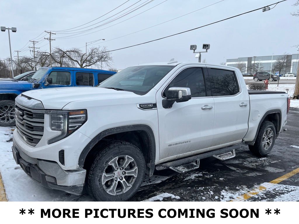 2022 GMC Sierra 1500 SLT Crew Cab 4WD