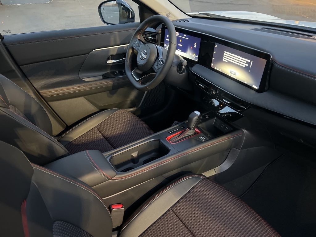 2026 Nissan KICKS SR AWD - Photo 34
