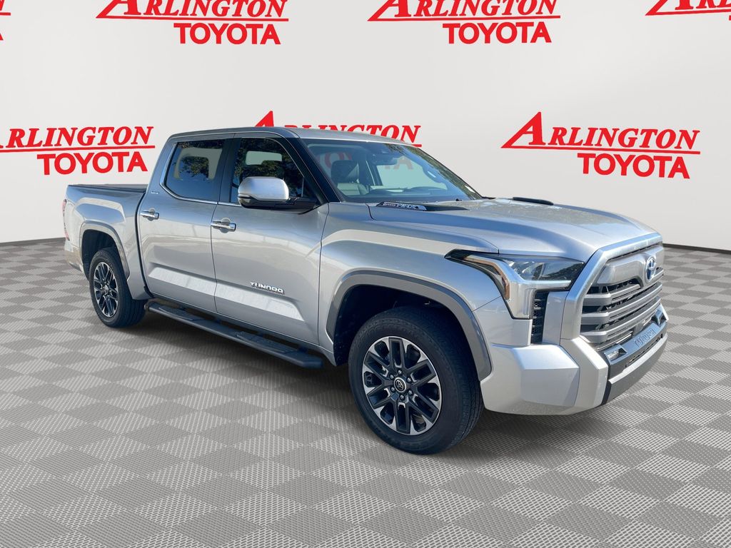 2024 Toyota Tundra Limited's photo
