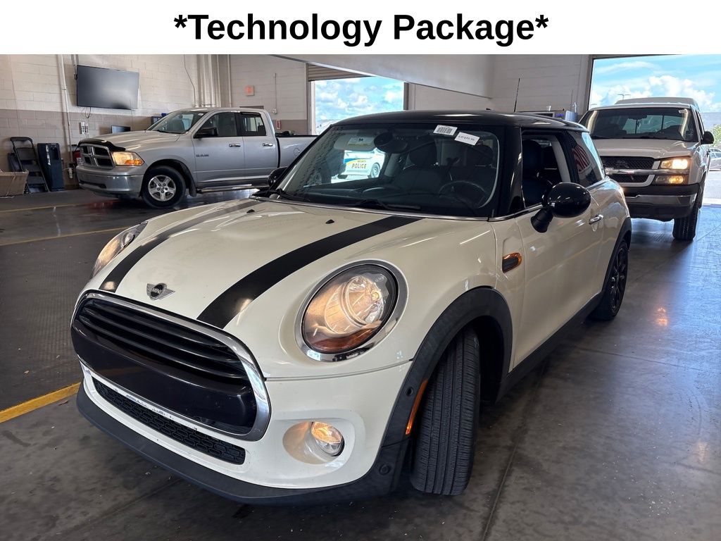2018 MINI Cooper 3-Door Hatchback FWD