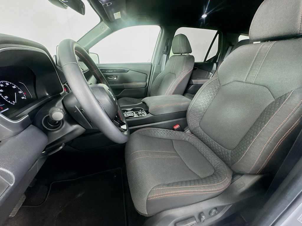 Used Car 2025 Honda Pilot  Sport For Sale Under $40,000 In Austin, Texas