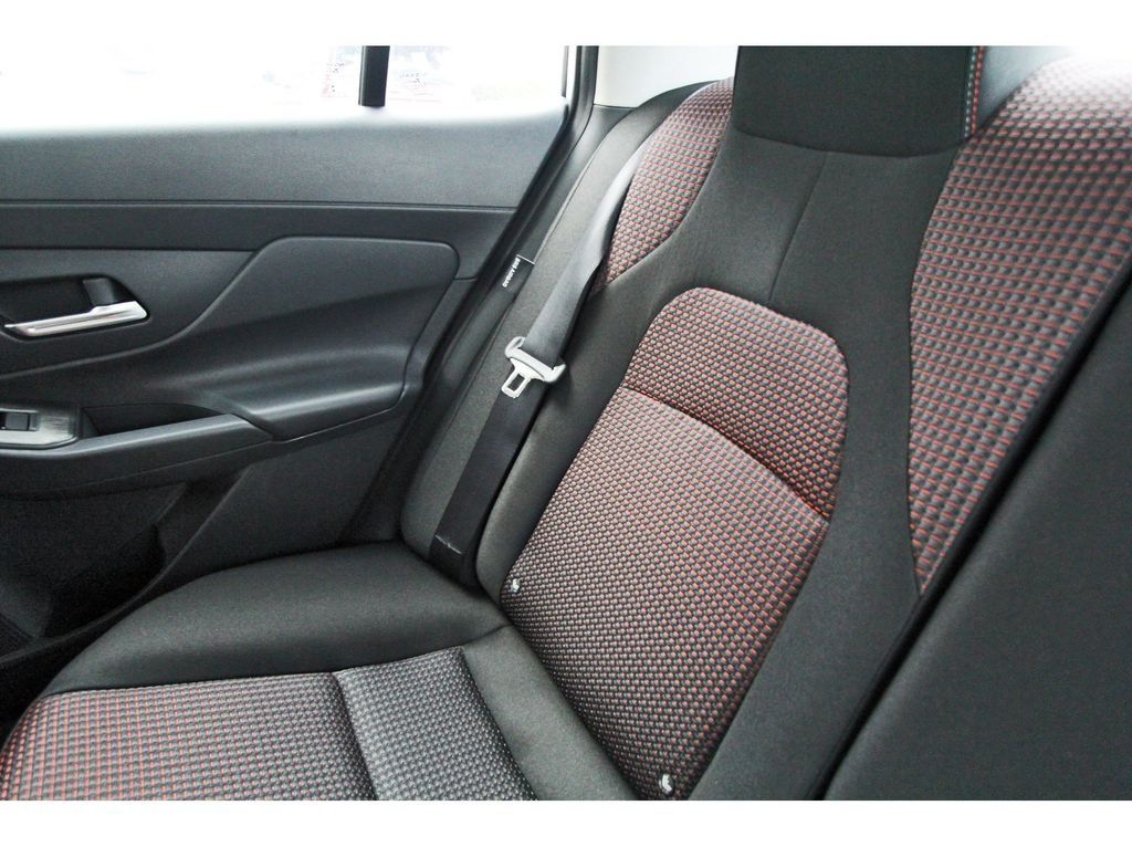2026 Nissan Sentra SR - 10