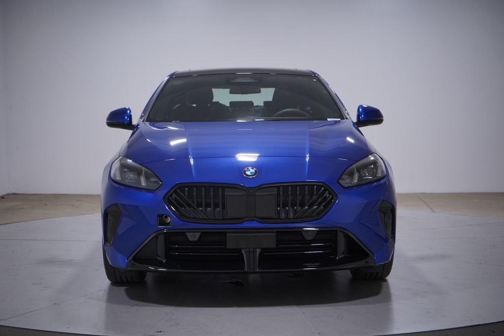 Thumbnail: 2025 BMW 2 Series - 4