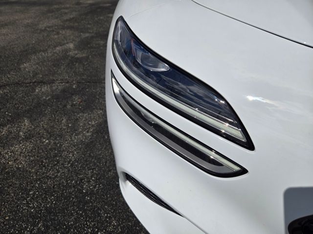 2025 Genesis G70  14