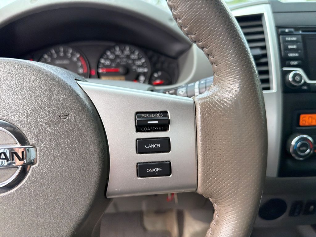 Used 2017 Nissan Frontier SV 4D Crew Cab