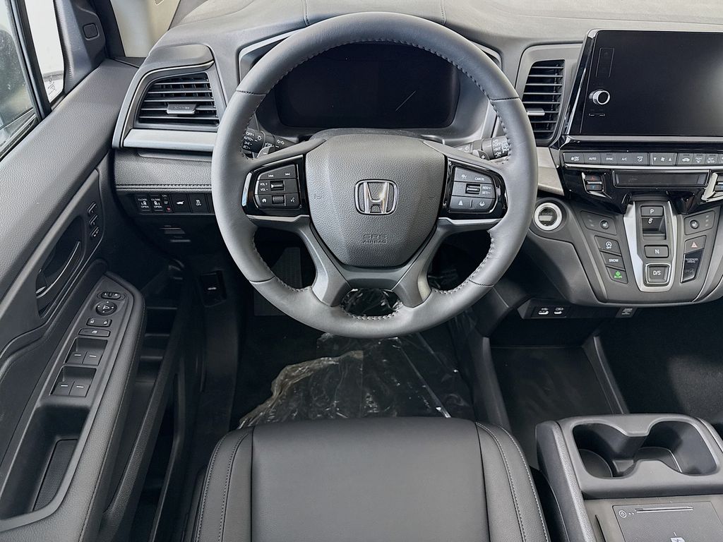 Thumbnail: 2026 Honda Odyssey - 10