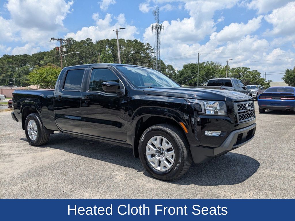 2024 Nissan Frontier SV