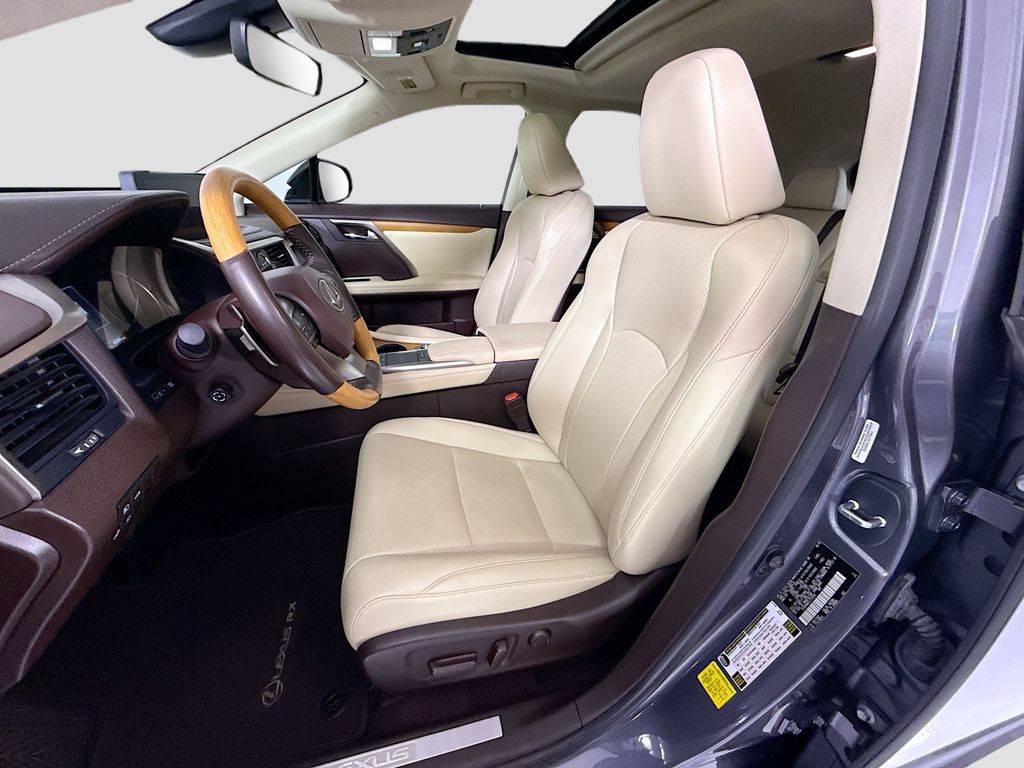 Thumbnail: 2020 Lexus RX - 19