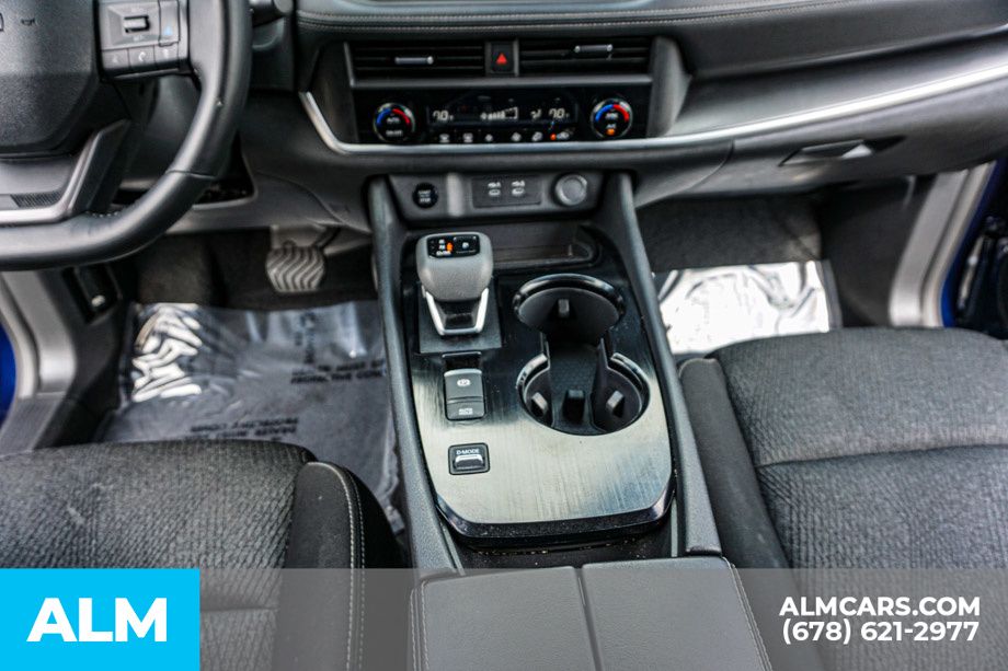 Used 2025 Blue Nissan SV image 38