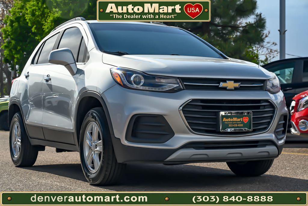 Silver Ice Metallic 2019 Chevrolet Trax SUV / Crossover All-Wheel Drive 6-Speed Automatic