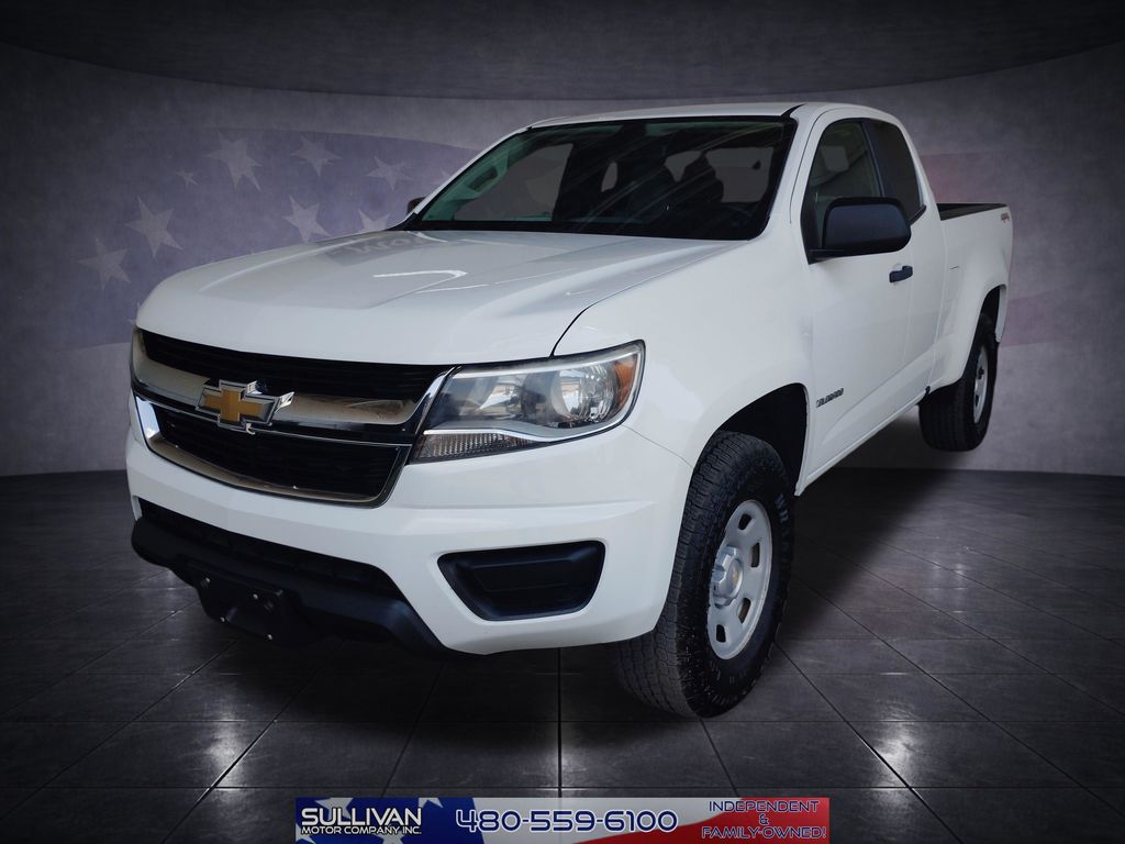 Summit White 2017 Chevrolet Colorado Pickup Truck Four-Wheel Drive 6-Speed Automatic