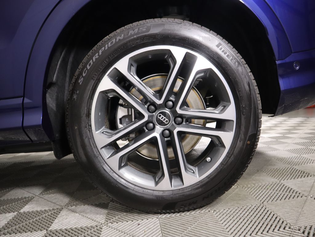 Thumbnail: 2025 Audi Q5 - 32