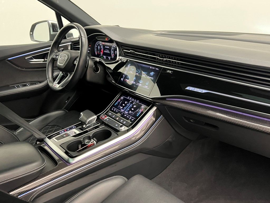 Thumbnail: 2021 Audi SQ7 - 15