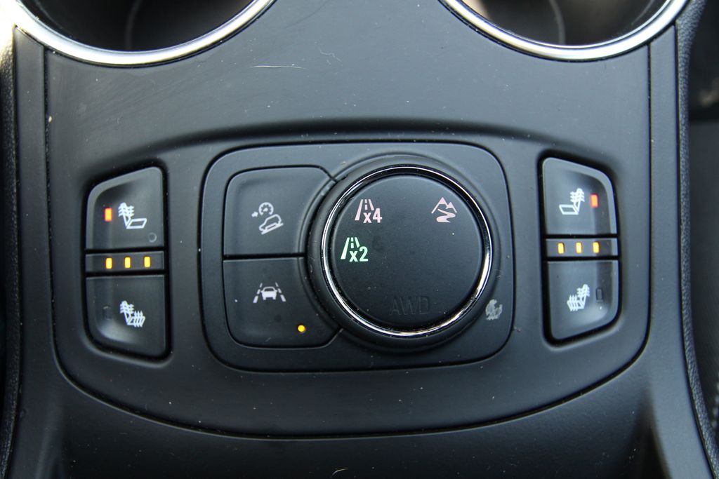 Used 2024 GMC Terrain SUV