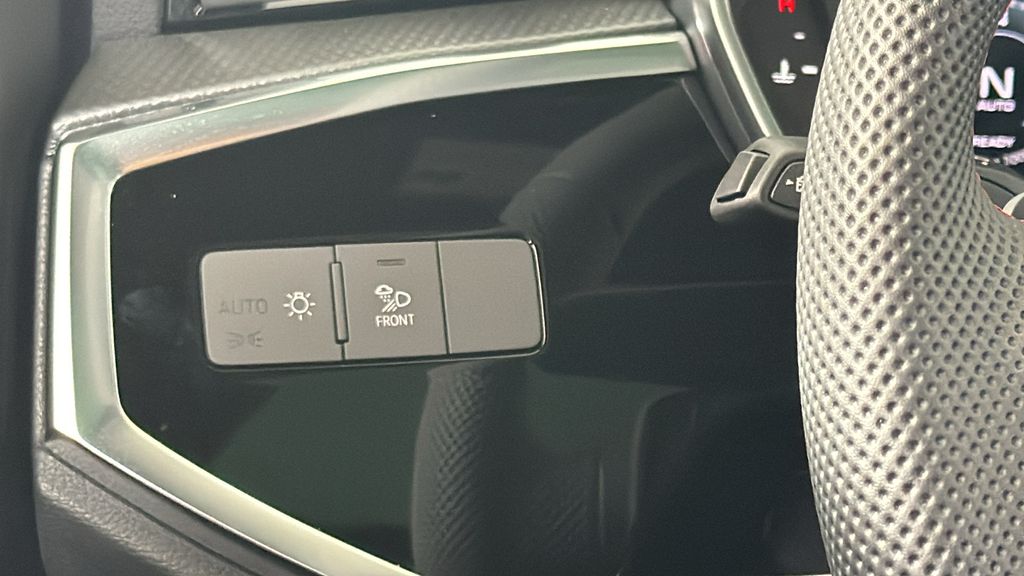 2025 Audi Q3  19