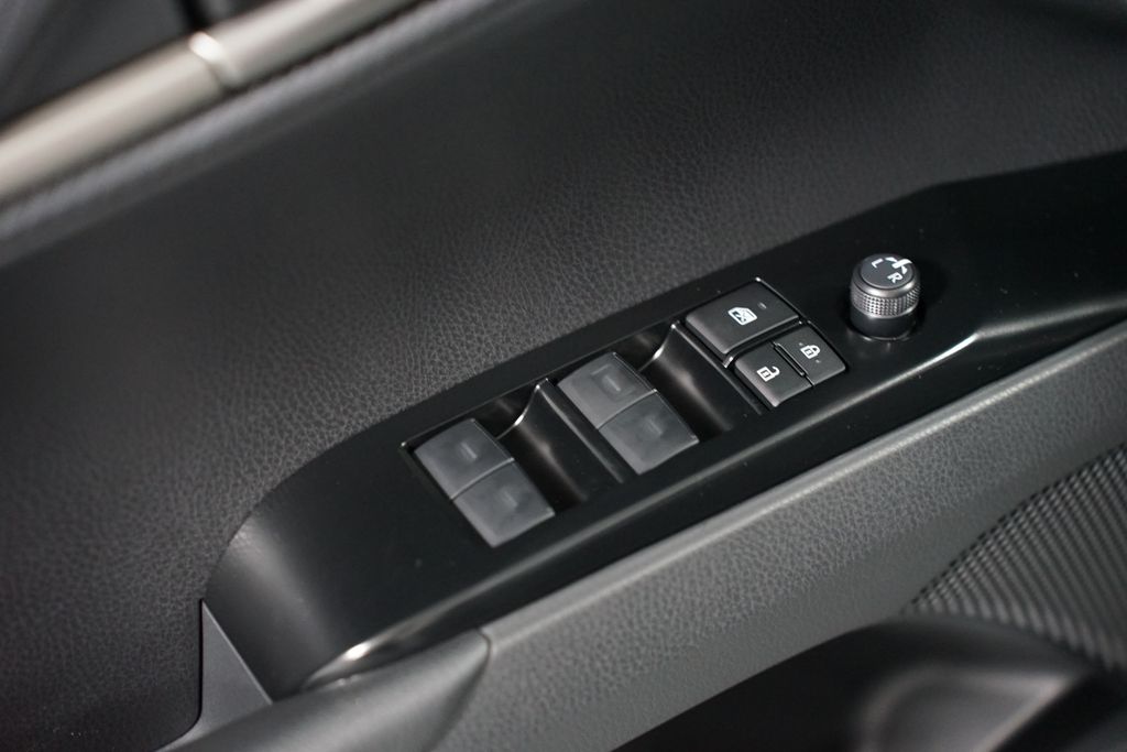 Thumbnail: 2026 Toyota Camry - 32