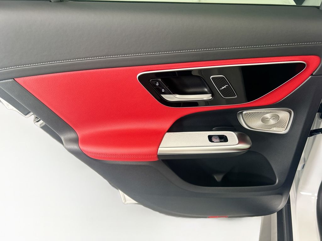 Thumbnail: 2026 Mercedes-Benz GLC - 25