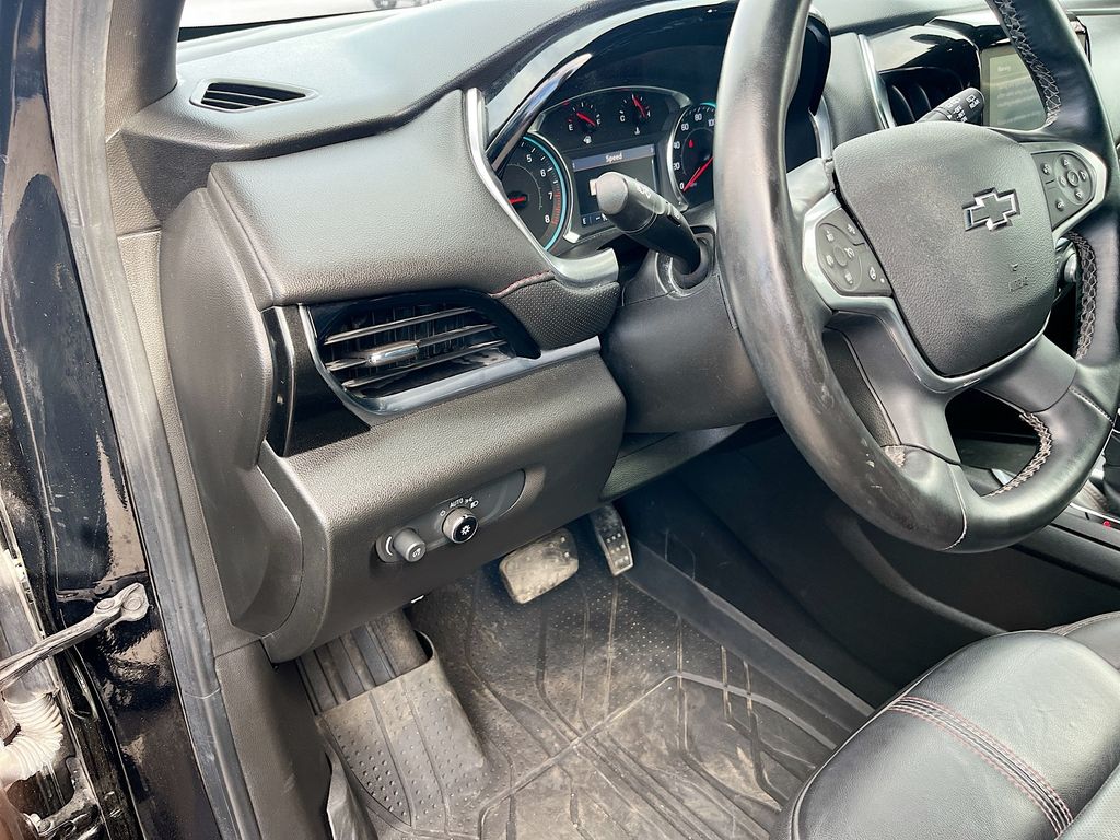 Used 2023 Black Chevrolet RS image 10