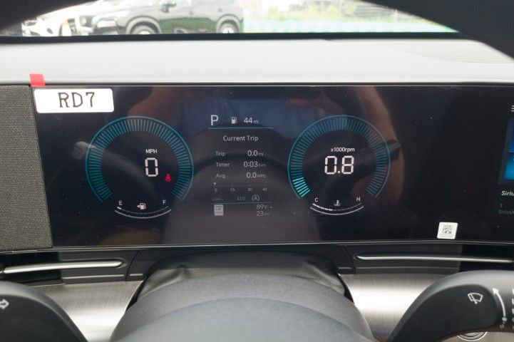 New 2027 Gray Hyundai SE image 24