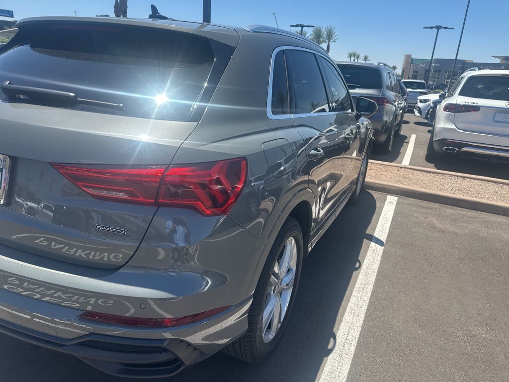 2020 Audi Q3 Premium Plus 4