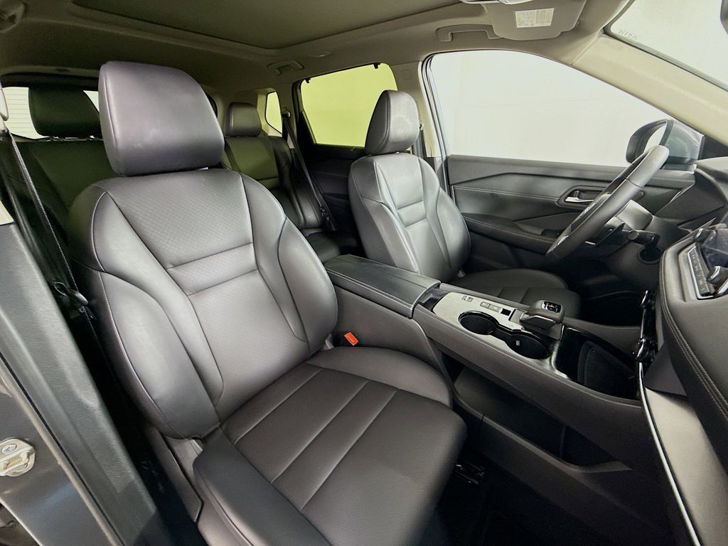 Thumbnail: 2024 Nissan Rogue - 28