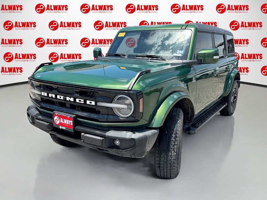 2024 Ford Bronco Outer Banks 4x4's photo