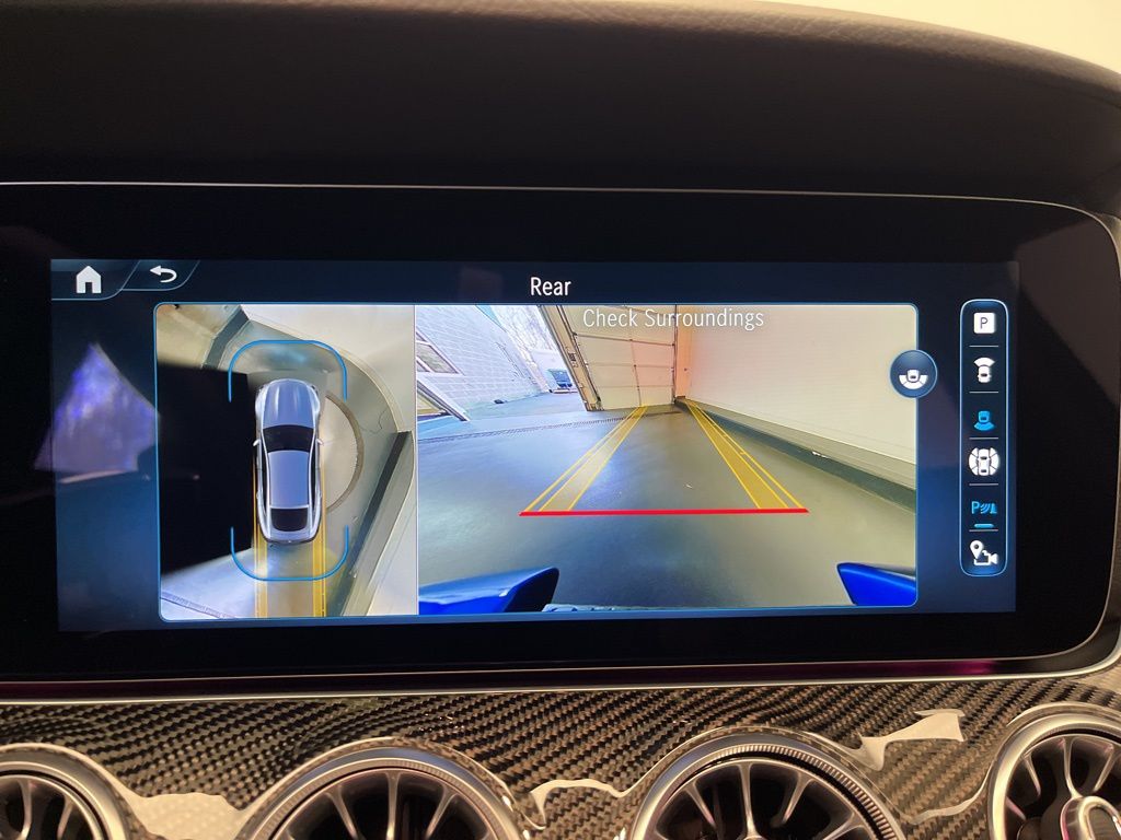 Thumbnail: 2026 Mercedes-Benz AMG GT - 19