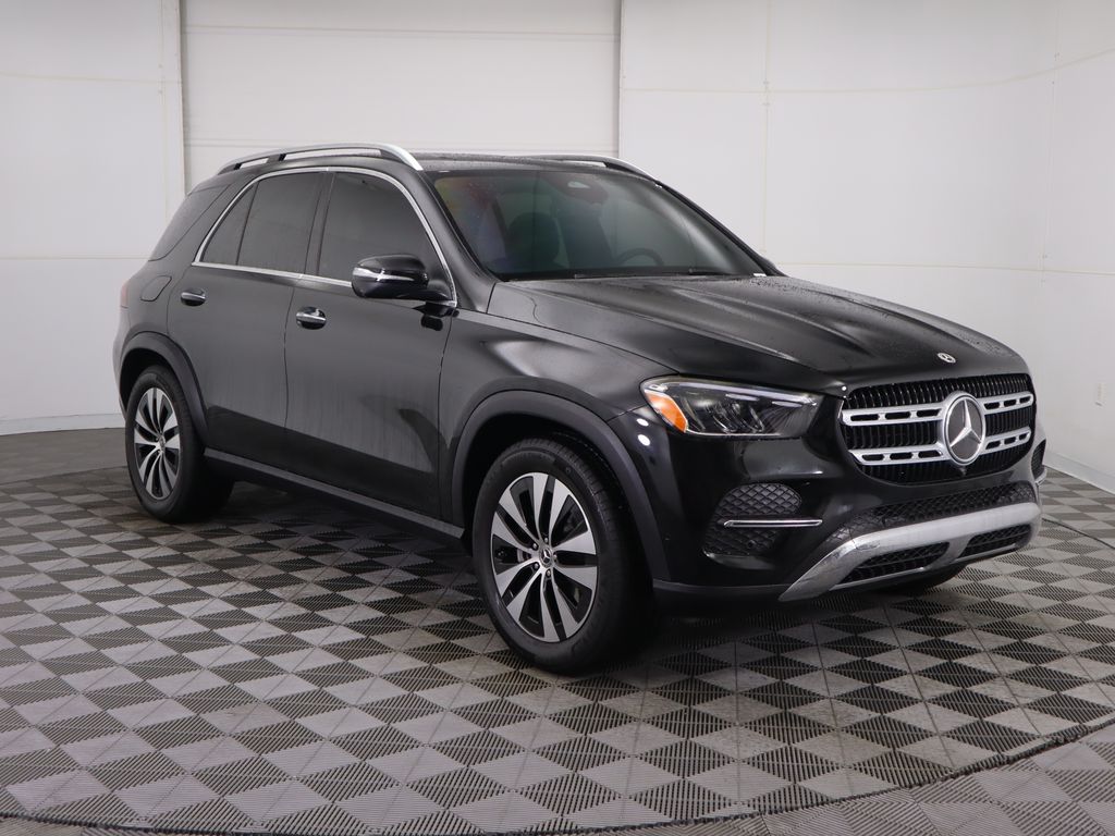 Thumbnail: 2025 Mercedes-Benz GLE - 3