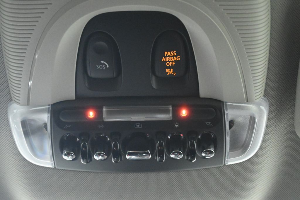 Thumbnail: 2022 MINI Cooper Countryman - 24