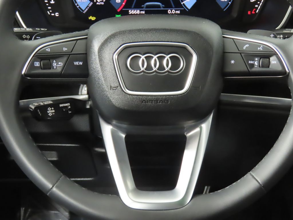 Thumbnail: 2025 Audi Q3 - 16