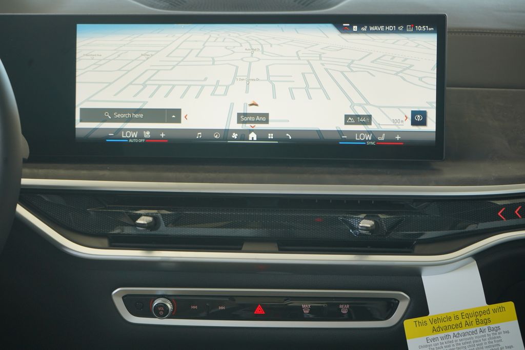 Thumbnail: 2026 BMW X7 - 15