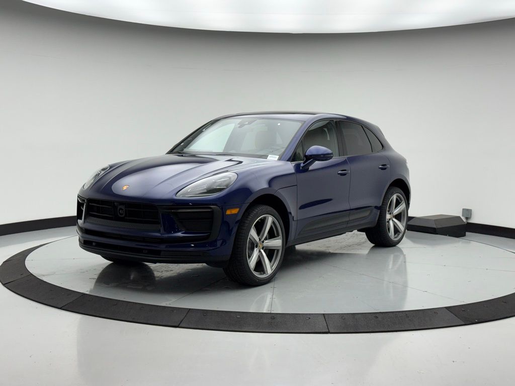 Thumbnail: 2026 Porsche Macan - 1