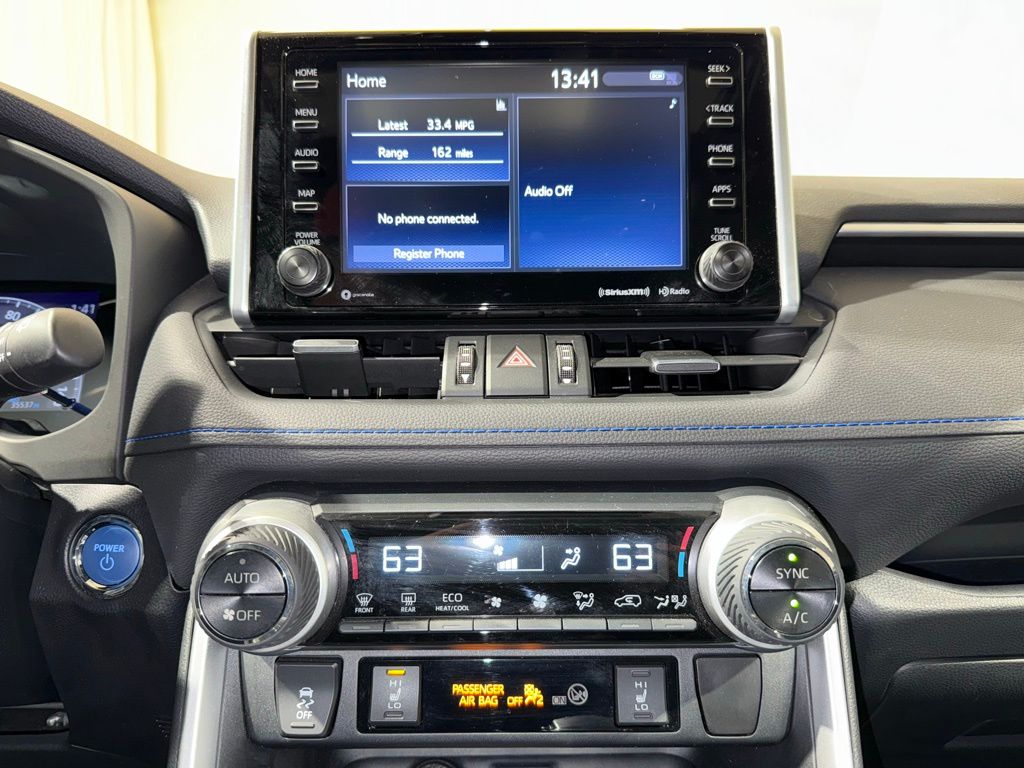 Thumbnail: 2019 Toyota RAV4 - 28