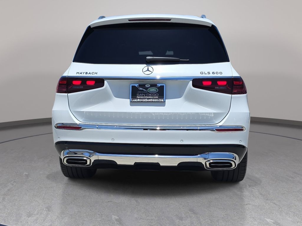 Used 2026  Mercedes-Benz Maybach GLS 600 image 7