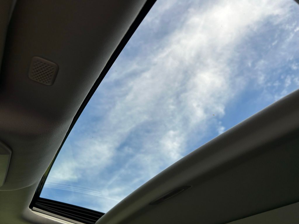 Thumbnail: 2021 Toyota Highlander - 30