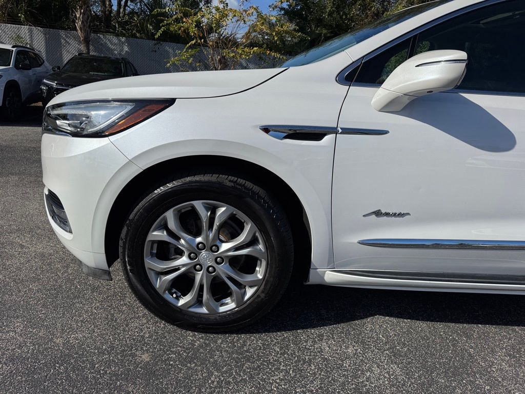 2021 Buick Enclave Avenir 11