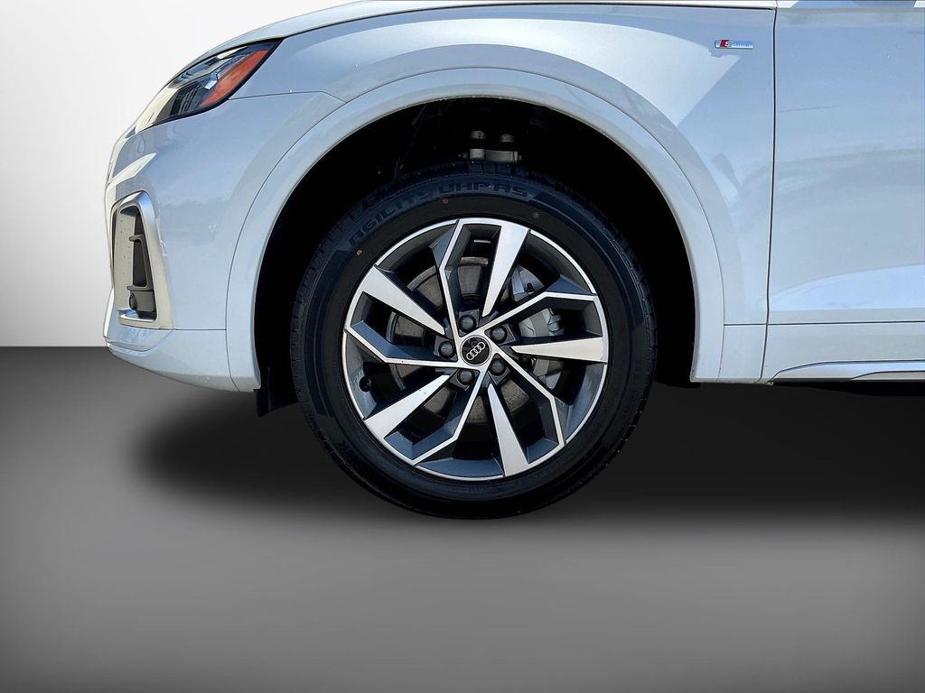 2023 Audi Q5 45 S line Premium Glacier White - Grieco Acura - Image 34